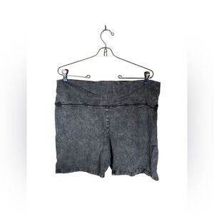 Aerie Chill High Waist Gray Acid Wash Women's Biker Shorts
